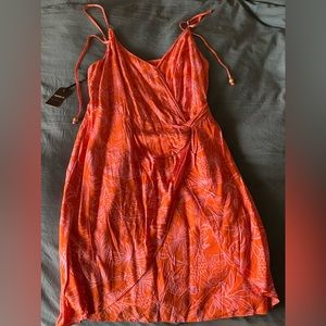 Brand New With Tags FOREVER 21 Wrap Dress
